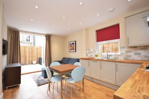 Living Area- click for photo gallery